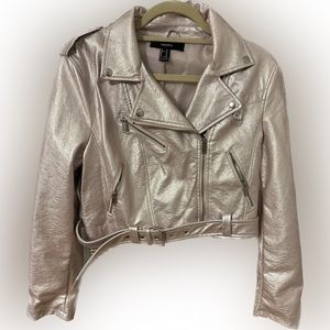 Like new Forever 21 pink metallic moto jacket. Size M vegan leather